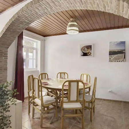 Moradia Em Olhão